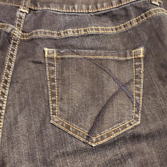 Lane Bryant Skinny Jeans. Size 16 - Picture 5 of 5